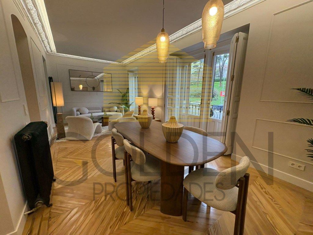 Esszimmer von Wohnung zum Verkauf in  Madrid Capital