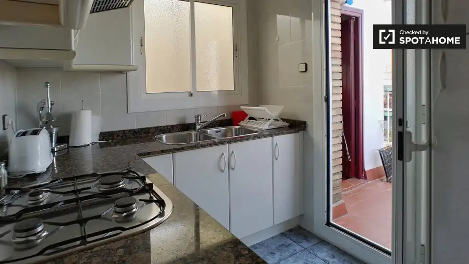 Habitació a Trinitat Vella