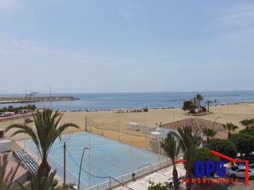 Pis amb ascensor en venda a Malecon 90