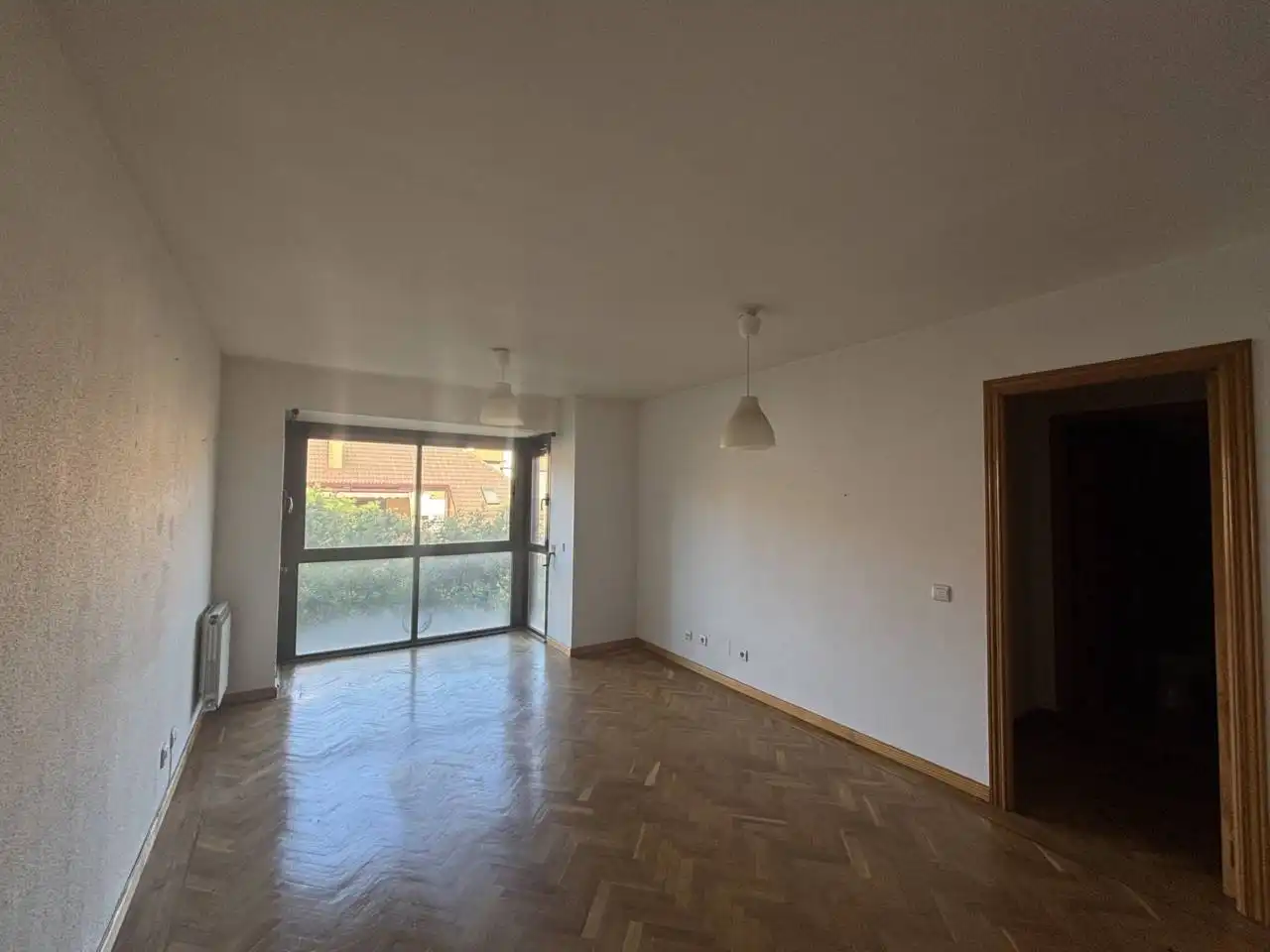 Sala de estar de Piso de alquiler en Madrid con Parquet