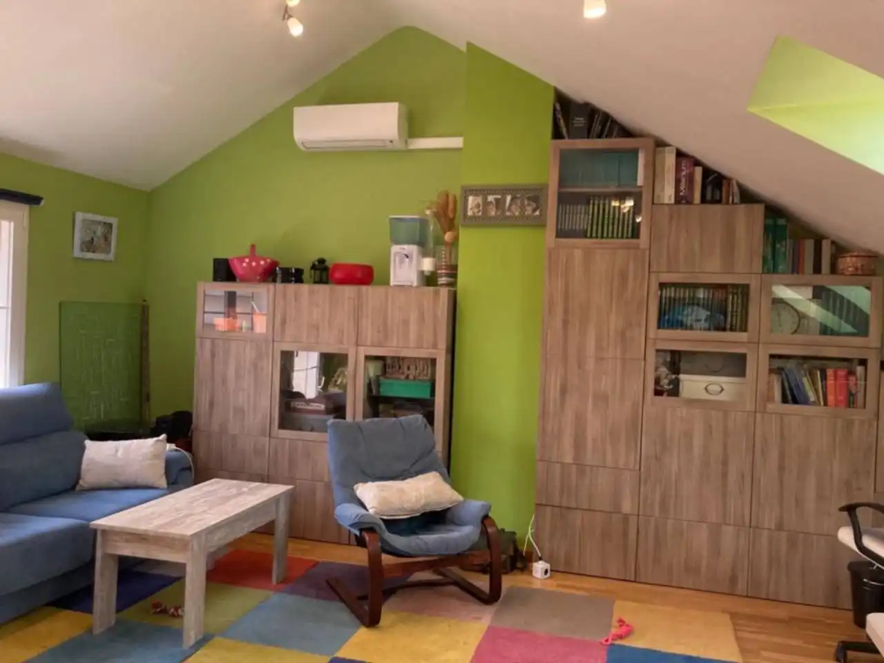 Sala de estar de Casa adosada en venta en Arroyo de la Encomienda con Aire acondicionado, Calefacción y Jardín privado