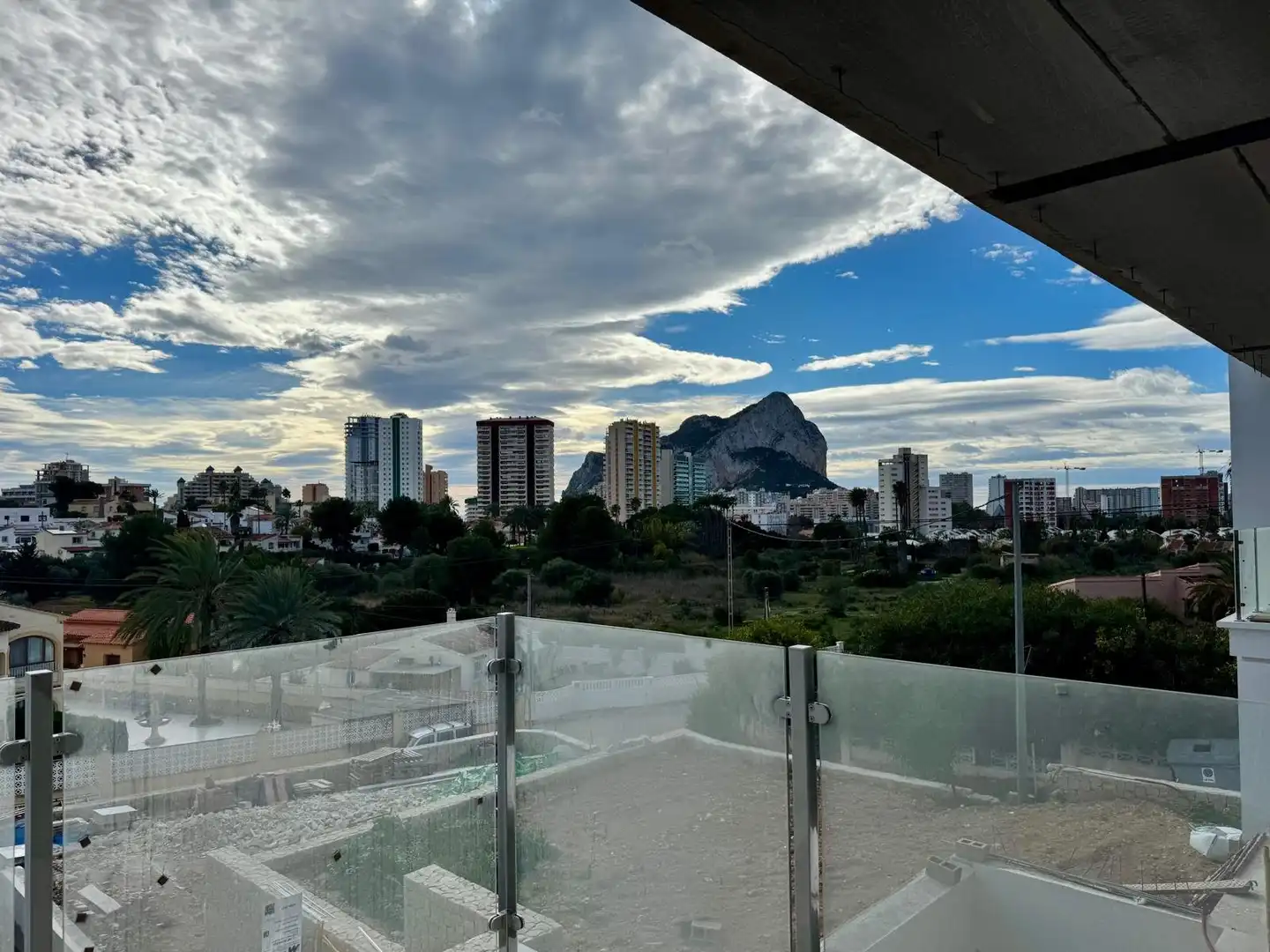 Vista exterior de Casa adosada en venda en Calpe / Calp