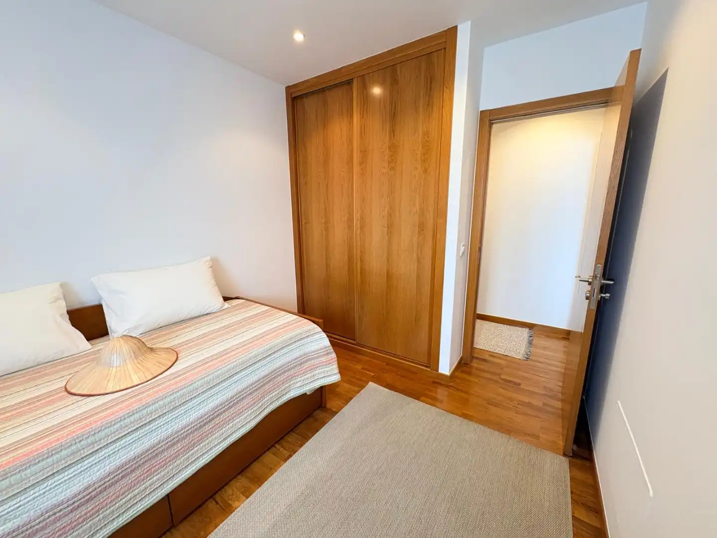 Schlafzimmer von Wohnungen zum Verkauf in Oleiros