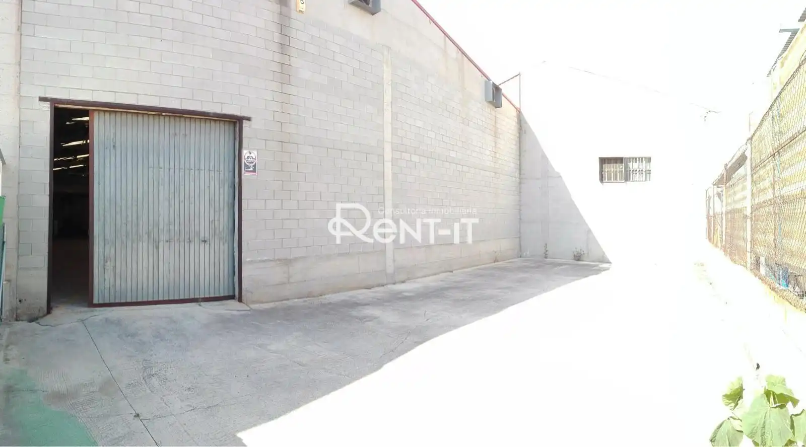 Exterior view of Industrial buildings for rent in Sant Boi de Llobregat