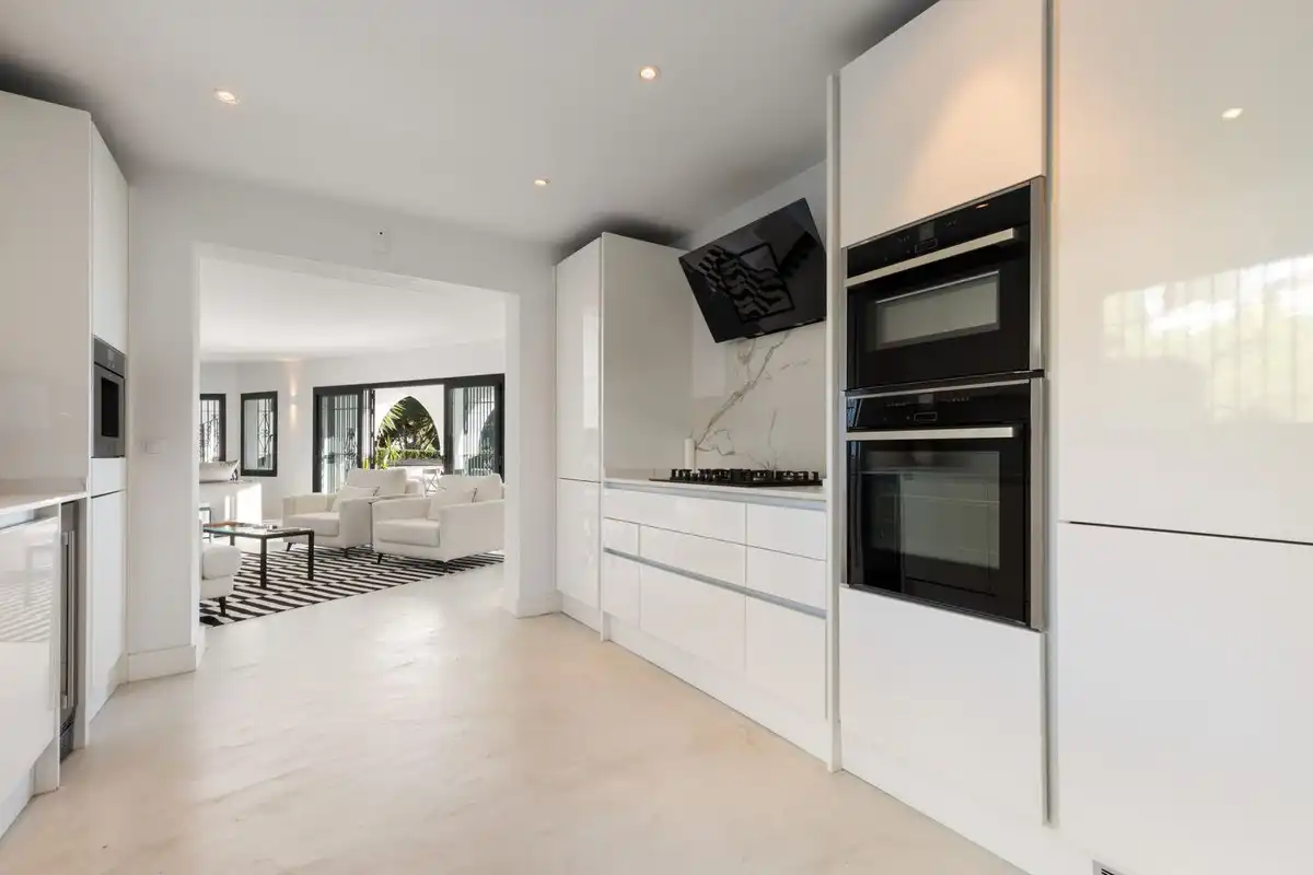 Cocina de Casa o chalet en venta en Marbella con Piscina