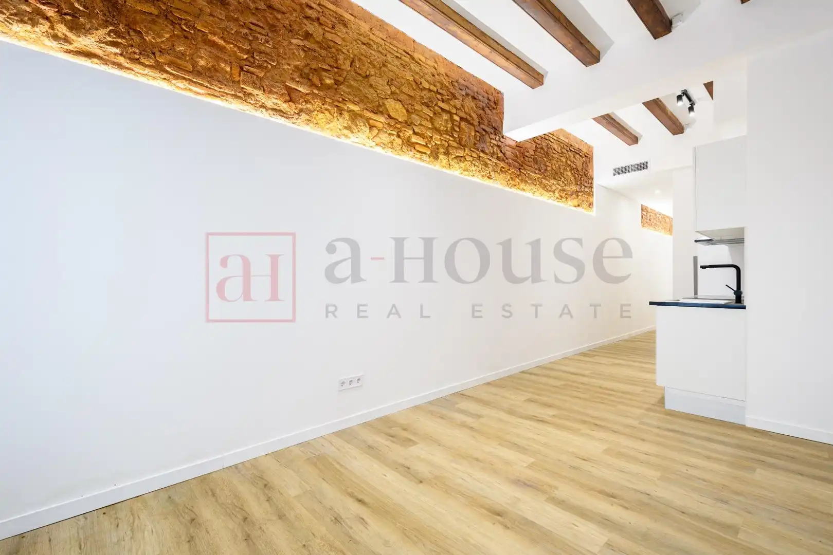 Planta baixa en venda en Barcelona amb Aire condicionat, Calefacció i Parquet
