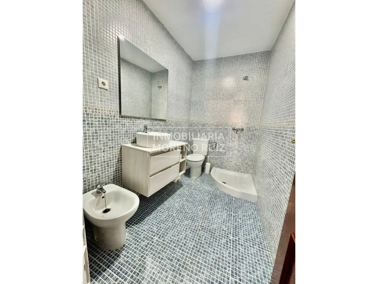 Baño de Piso en venta en Baena