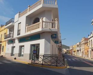 Vista exterior de Local de lloguer en Favara