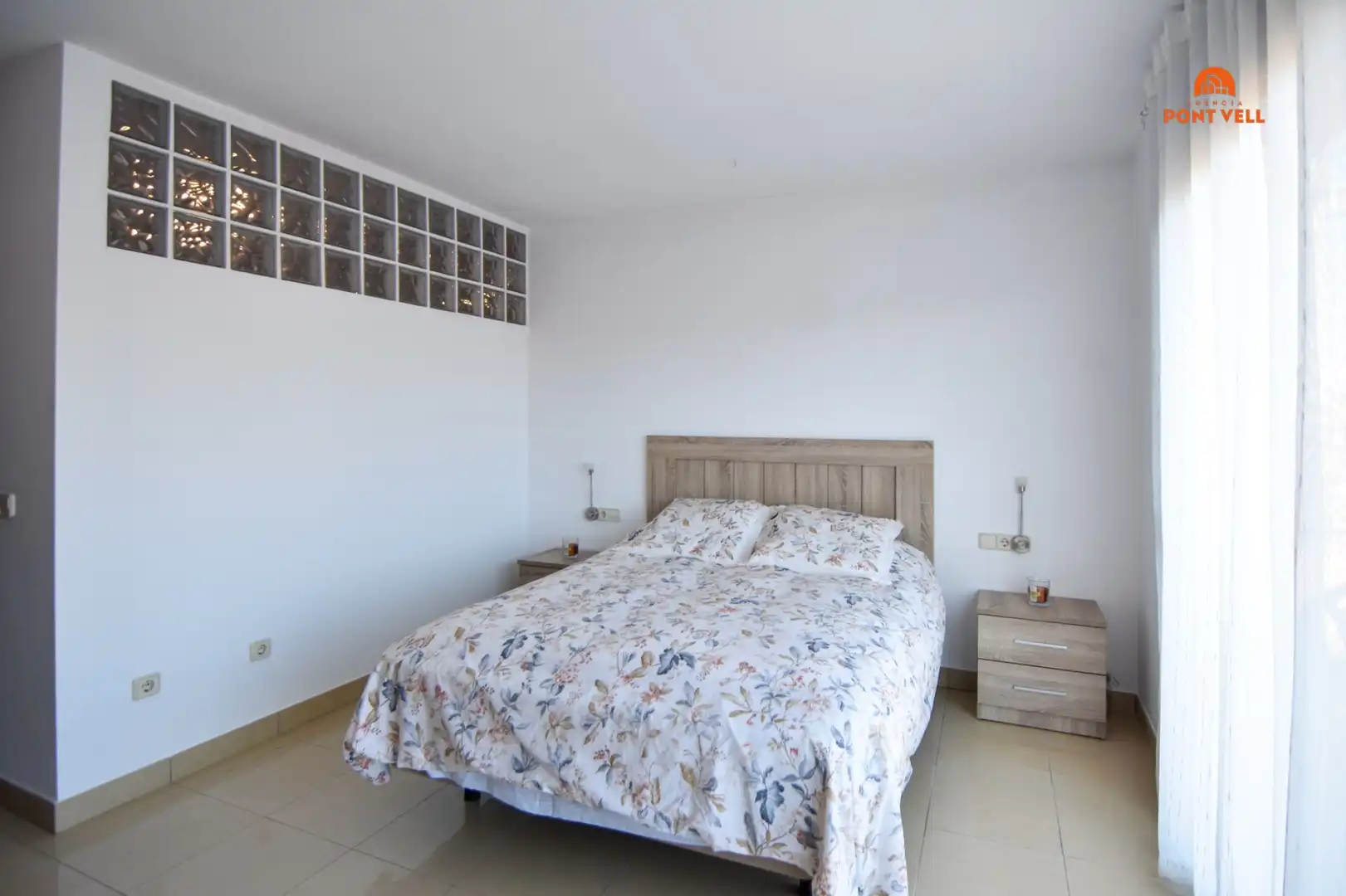 Casa aparellada amb terrassa en venda a La Bisbal d'Empordà, imagen 34