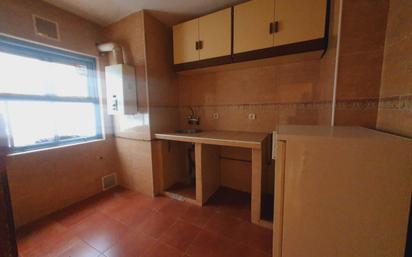 Kitchen of Flat for sale in Torrelavega 