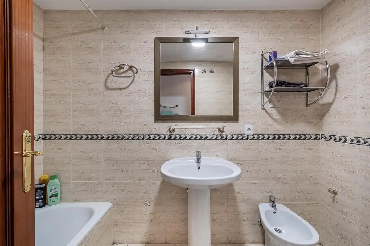 Piso con ascensor en venta en Calle GUARNON, imagen 15