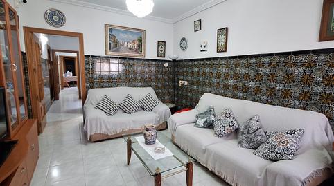 Foto 2 de Casa adosada en venda a Plaça D'isabel la Catòlica, Plaza Illes Columbretes, Castellón de la Plana / Castelló de la Plana