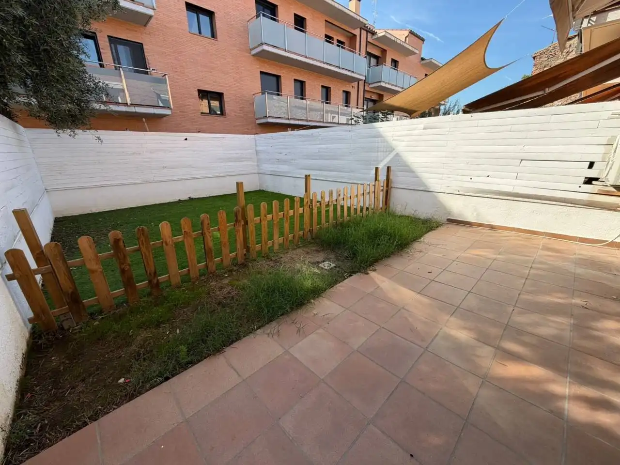 Garden of Detached homes for rent in Can Bassa
