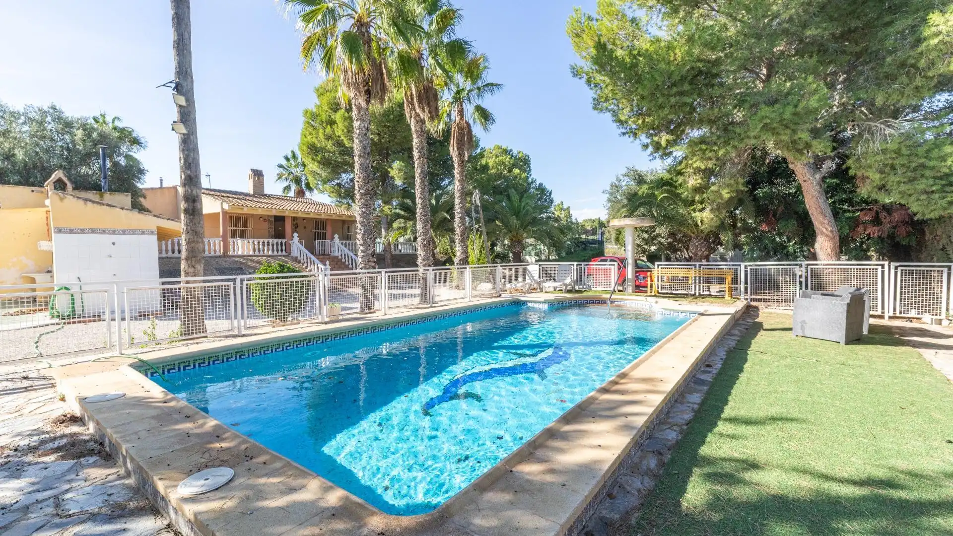 Swimming pool of Houses for sale in Fortuna