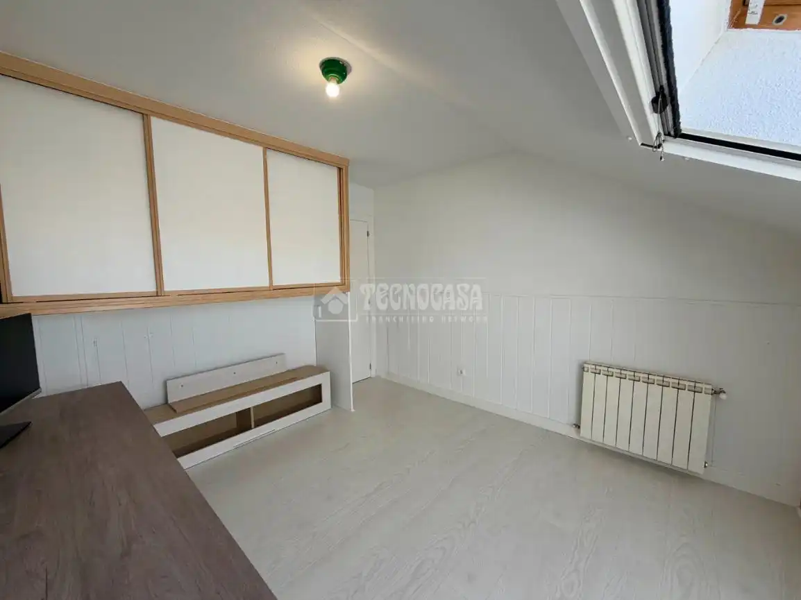 Casa adosada en venta en Villanueva de la Torre