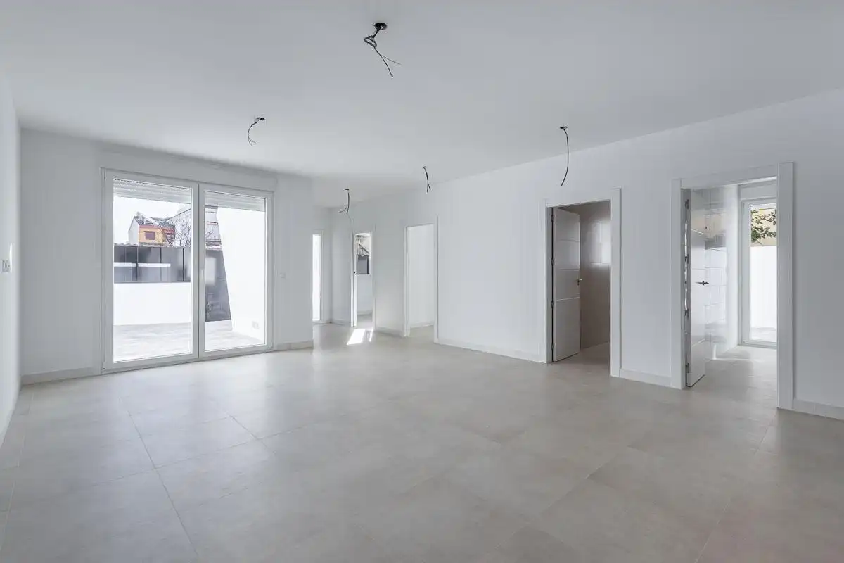 Detached homes for sale in Vegas del Genil  with Air Conditioner and Private garden