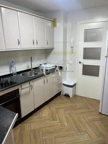 Piso en Venta en Baldomero Jiménez en Puente Genil