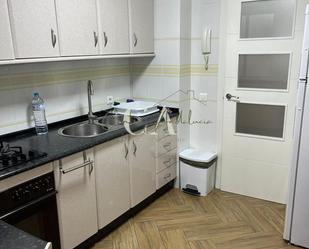 Kitchen of Flat for sale in Puente Genil  with Air Conditioner