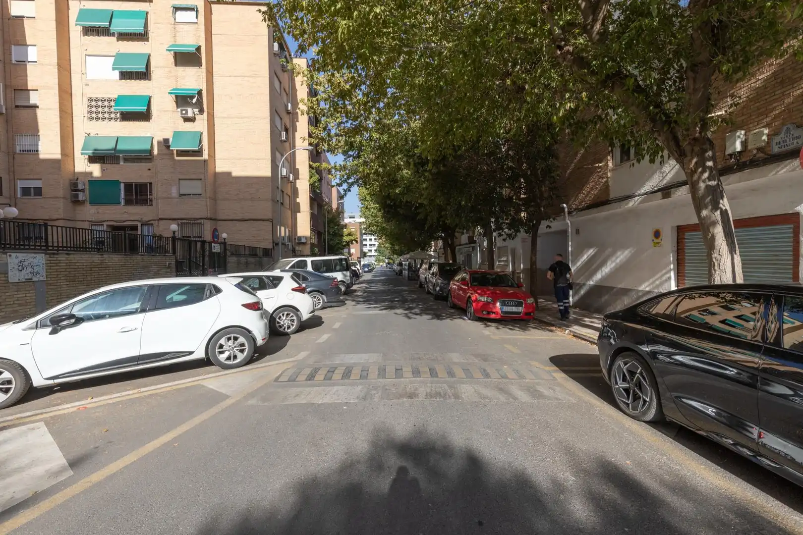Aparcament de Pis en venda en Granada amb Aire condicionat, Calefacció i Terrassa