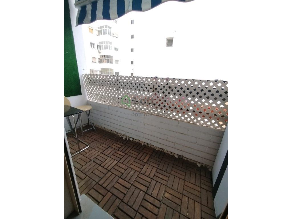 Balcony of Flat to rent in Badajoz Capital  with Air Conditioner, Heating and Furnished