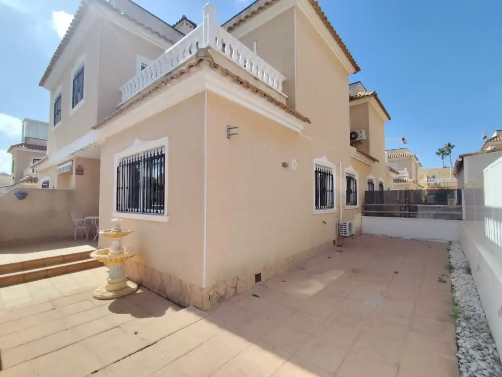 Maison jumelée avec terrasse à vendre à Orihuela Costa, imagen 3