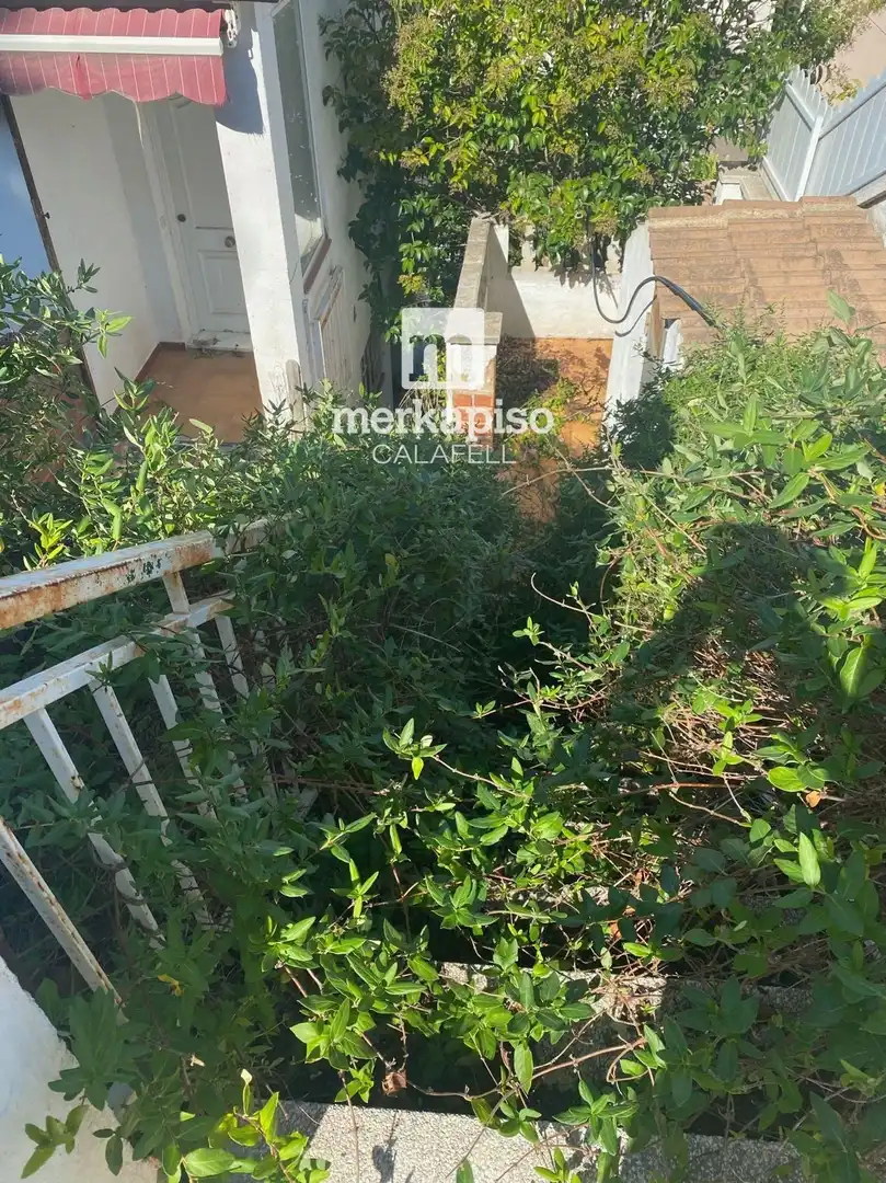 Detached homes for sale in Calafell