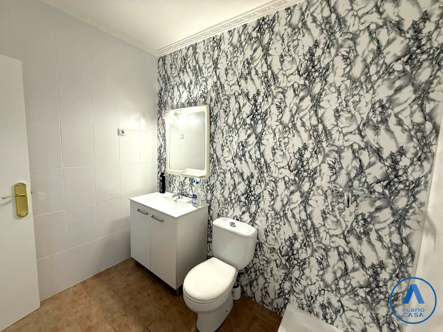 Baño de Local en venta en Mijas con Aire acondicionado y Amueblado