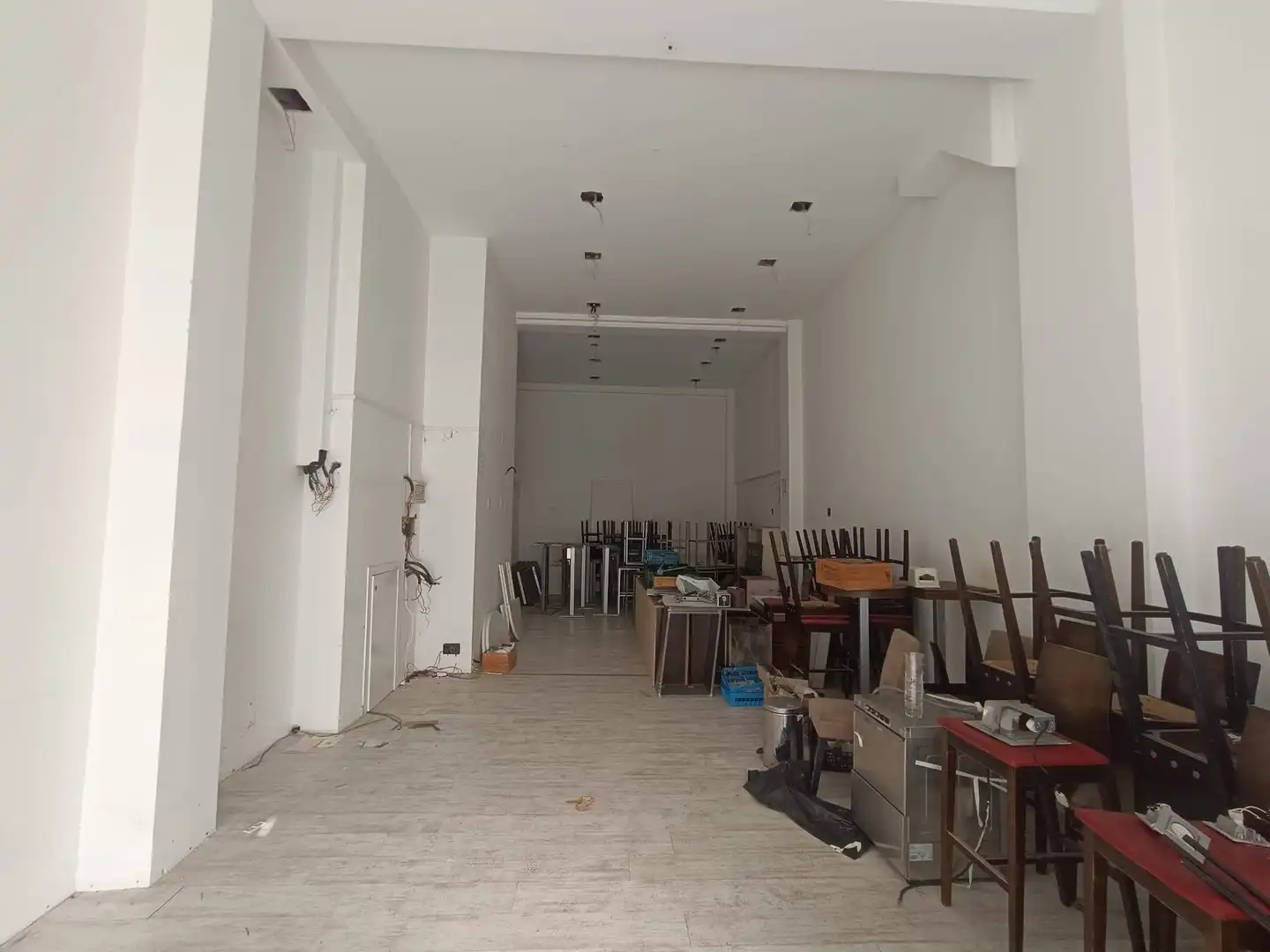 Locale commerciale in vendita a RU SANTANDER 1 Es:E Pl:00 Pt:03 36207 VIGO (PONTEV, imagen 8