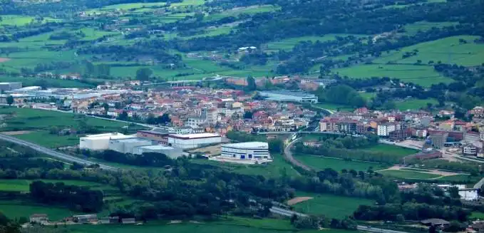 Vista exterior de Casa o xalet en venda en Centelles amb Calefacció i Jardí privat