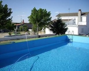 Swimming pool of House or chalet for sale in Arapiles  with Heating, Private garden and Terrace