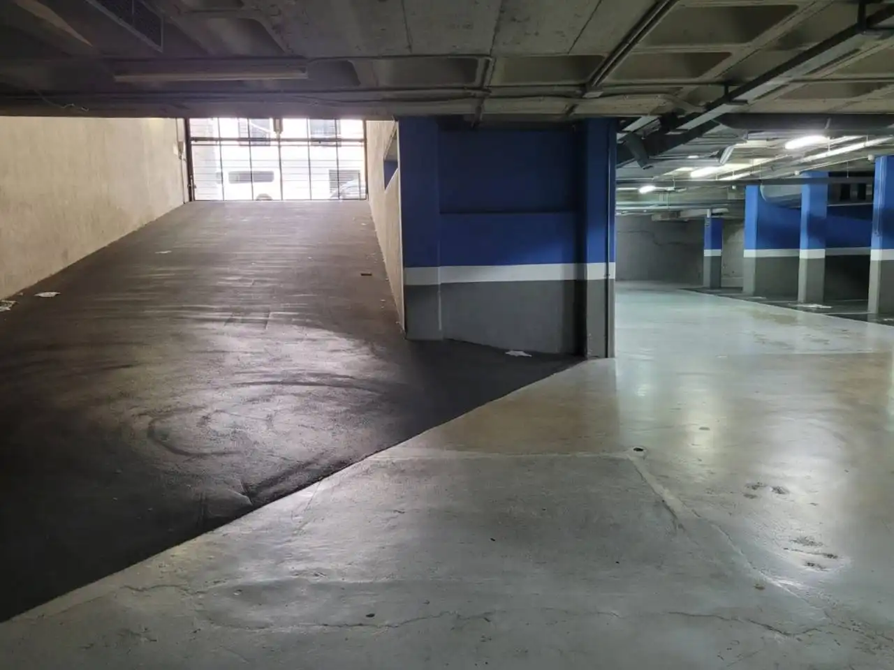 Parkplatz von Garage zur Miete in Sabadell