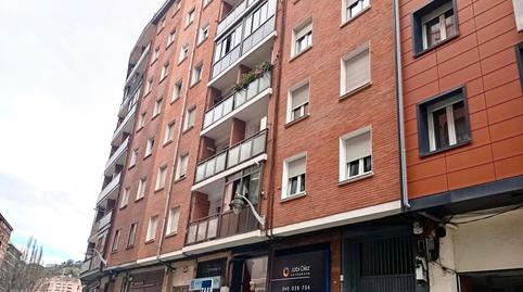 Foto 2 de Pis en venda a Untziola Kalea, 8, Zorrotza, Bilbao