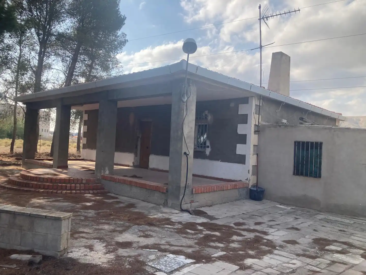Vista exterior de Casa o chalet en venta en Villena con Jardín privado