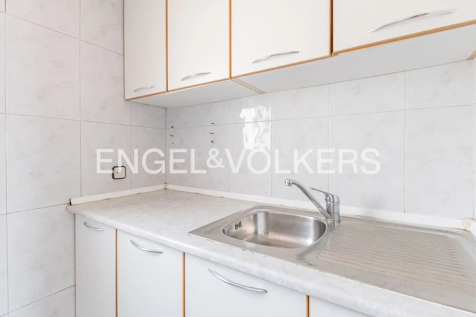 Kitchen of Attic for sale in Castelldefels  with Air Conditioner, Heating and Parquet flooring