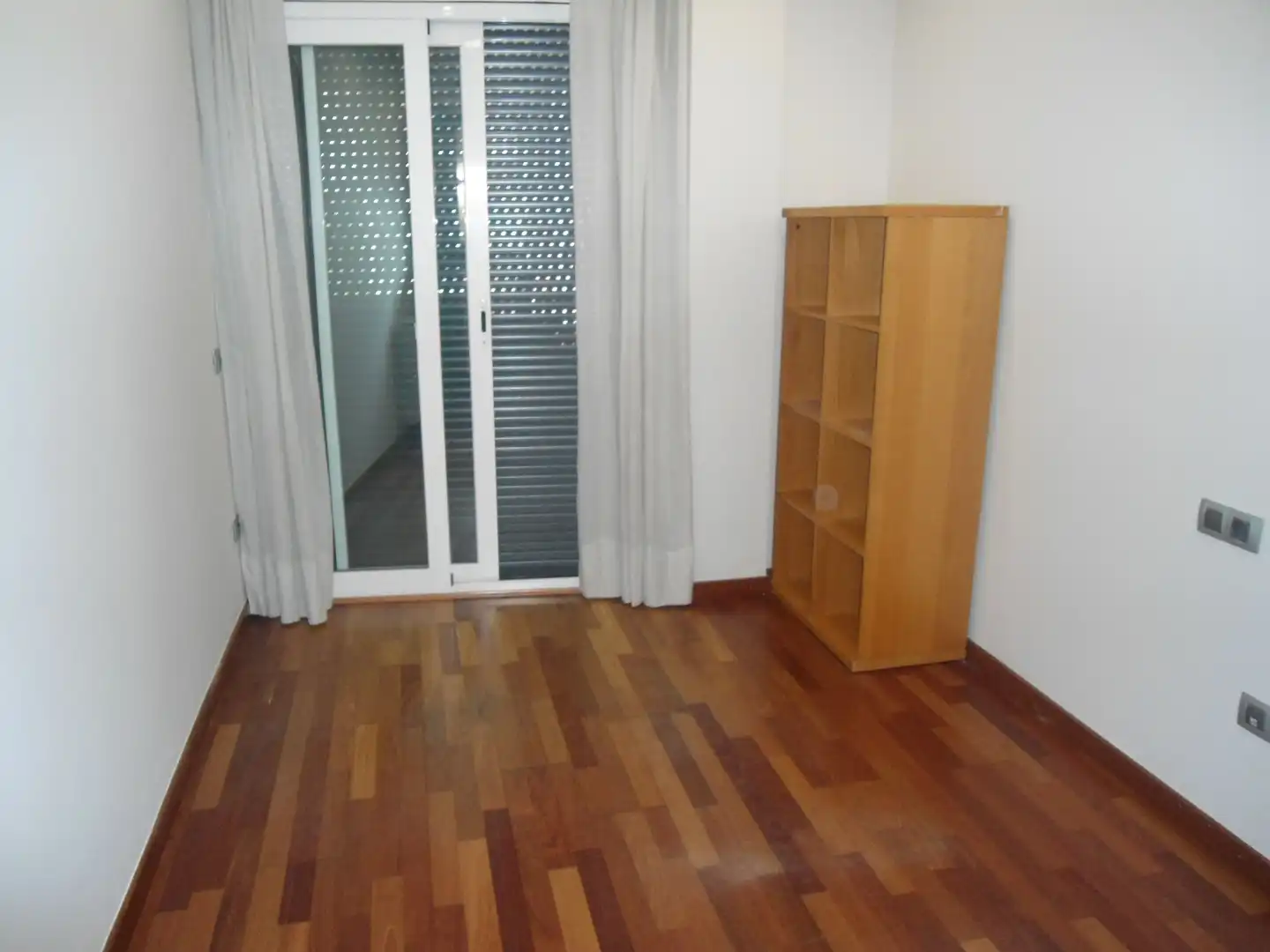 Habitación de Apartamento de alquiler en Lleida con Aire acondicionado, Calefacción y Parquet