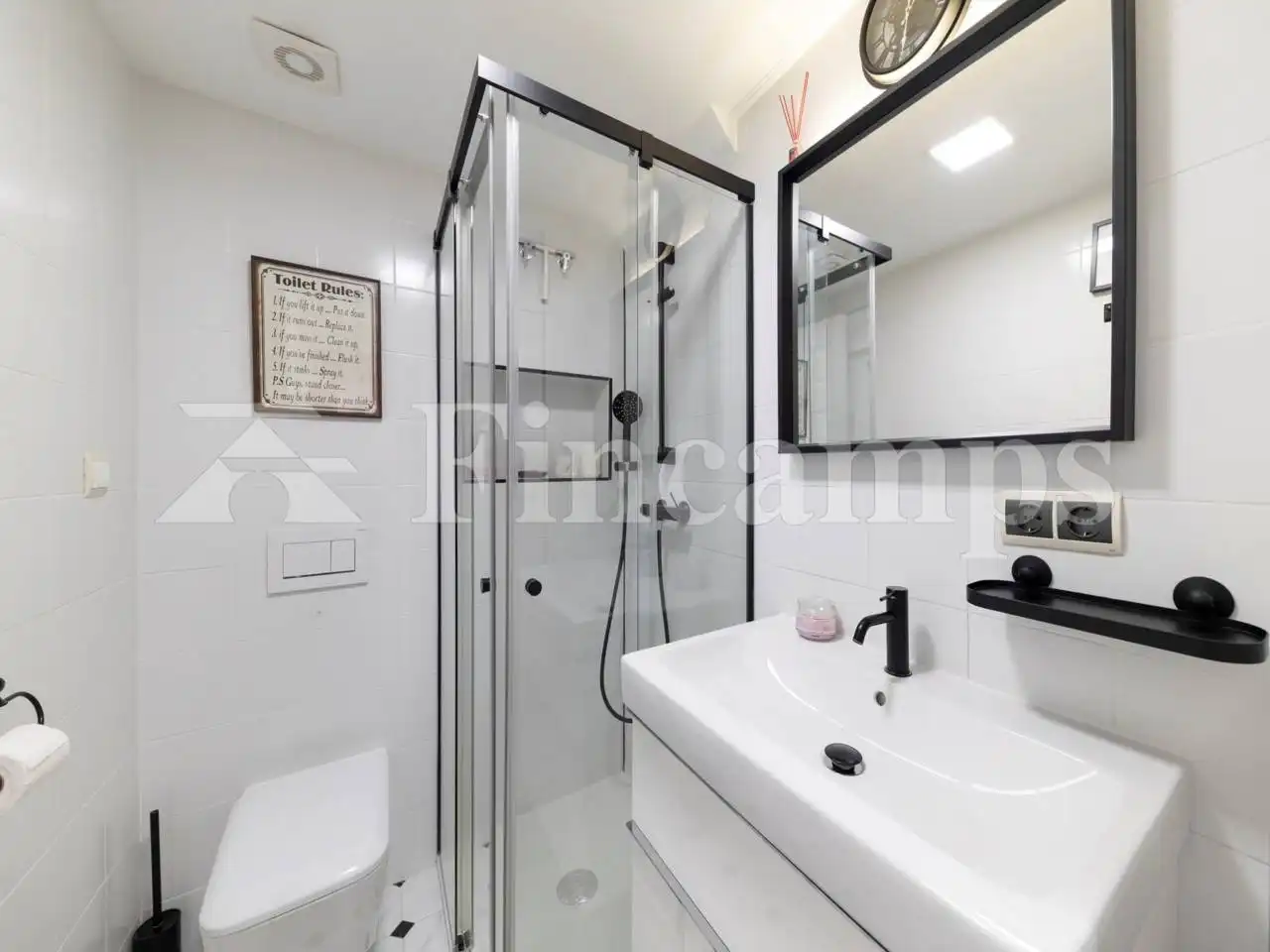 Bathroom of Flat for sale in Sant Quirze del Vallès  with Air Conditioner, Heating and Parquet flooring