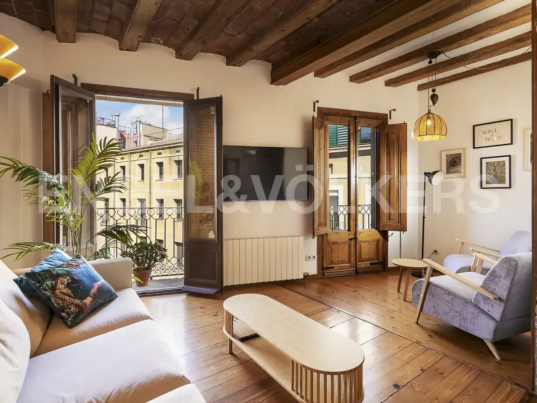 Piso con terraza en alquiler en Ciutat Vella