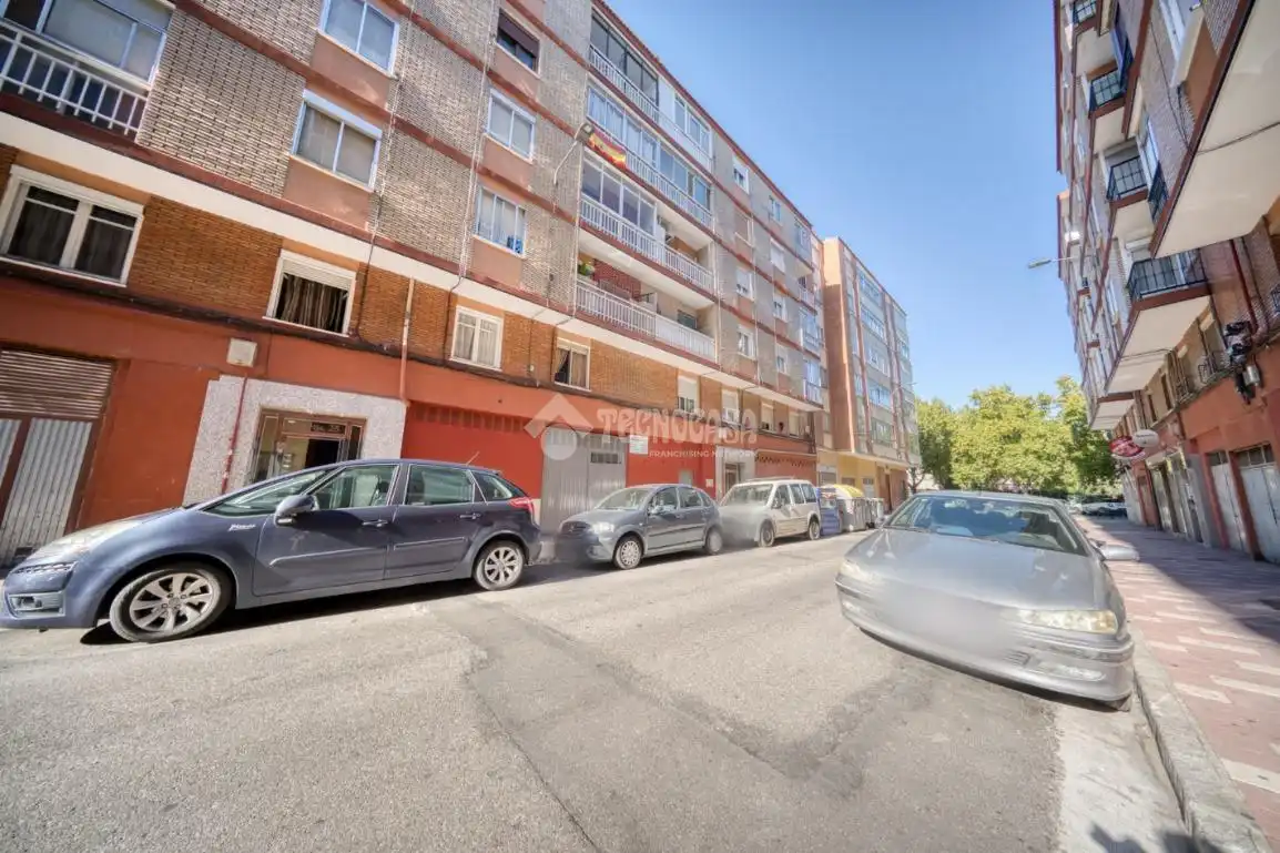 Vista exterior de Pis en venda en Valladolid