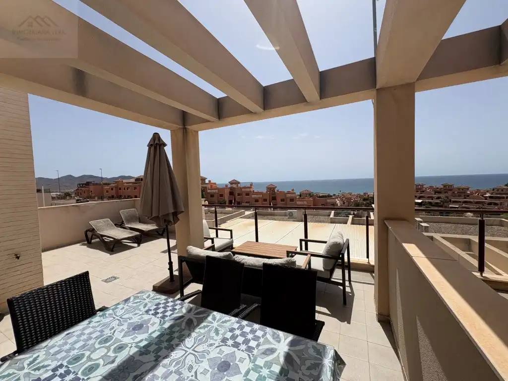 Apartment with garden for sale in Calle Isla De La Bahia-Ur Mojon