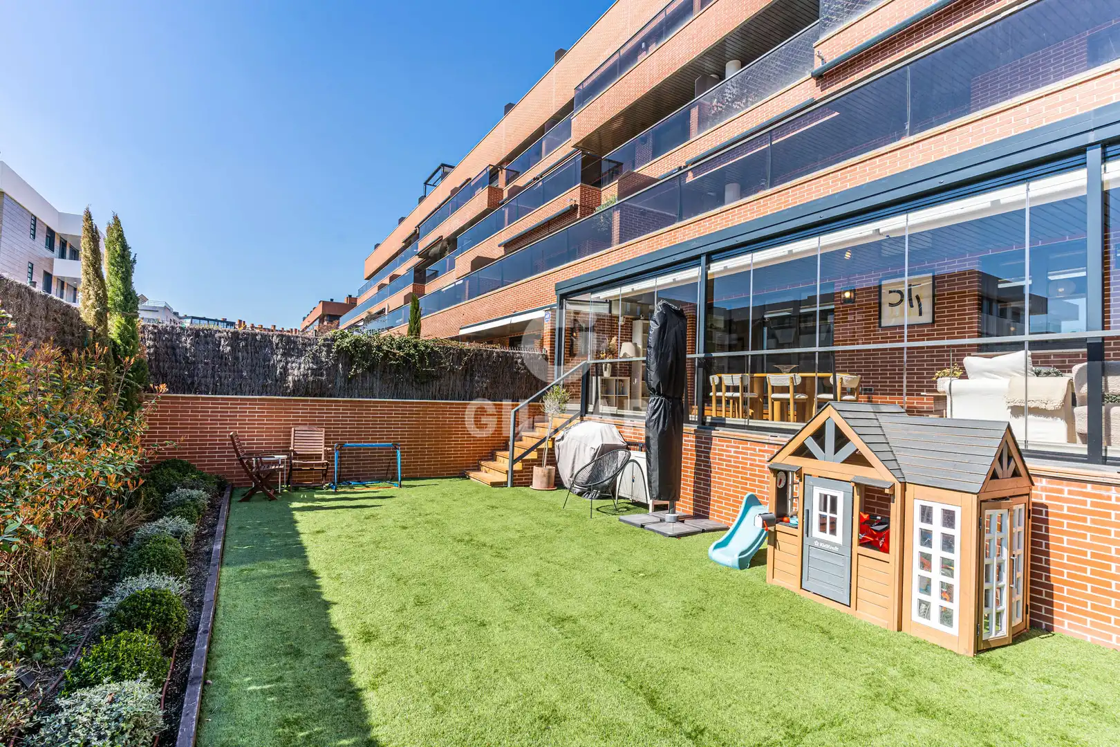 Terrassa de Planta baixa en venda en Pozuelo de Alarcón amb Calefacció, Jardí privat i Traster