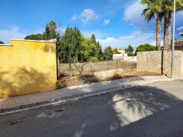 Terreny residencial en venda a Calle CARRER ROSES