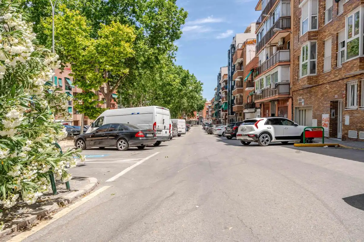 Exterior view of Flat for sale in Madrid  with Heating and Storage room