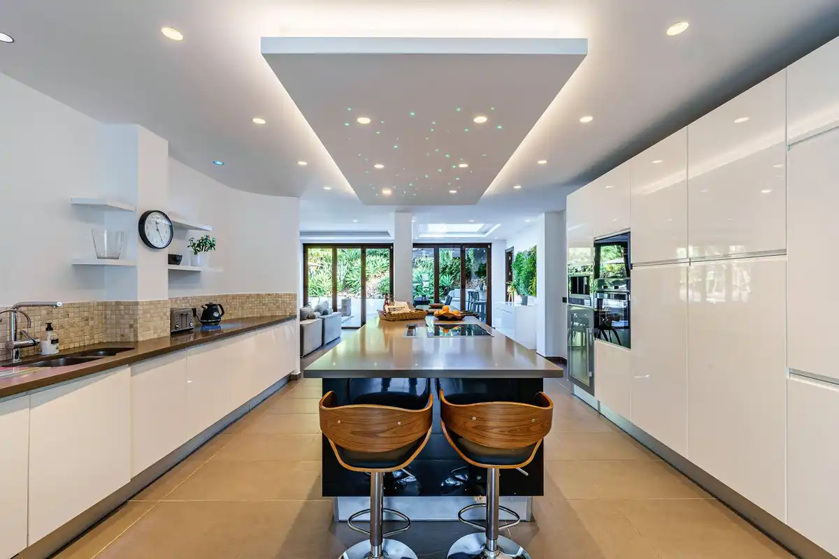 Cocina de Casa o chalet en venta en Marbella con Terraza y Piscina