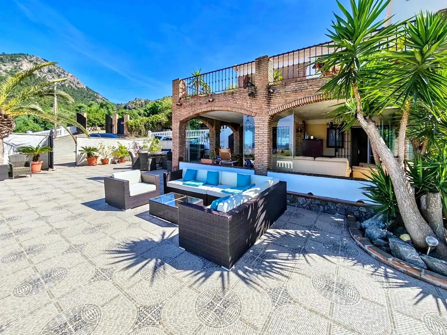 Terrasse von Haus oder Chalet zum Verkauf in Alhaurín de la Torre mit Privatgarten, Terrasse und Abstellraum