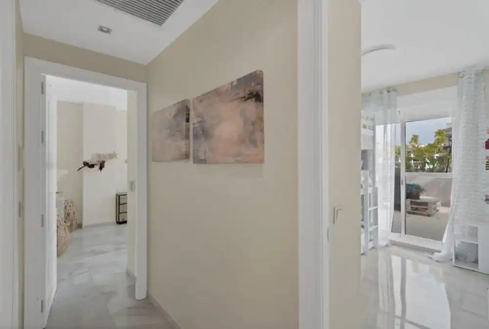 Mini appartamento con piscina in vendita a Nueva Andalucía, imagen 18