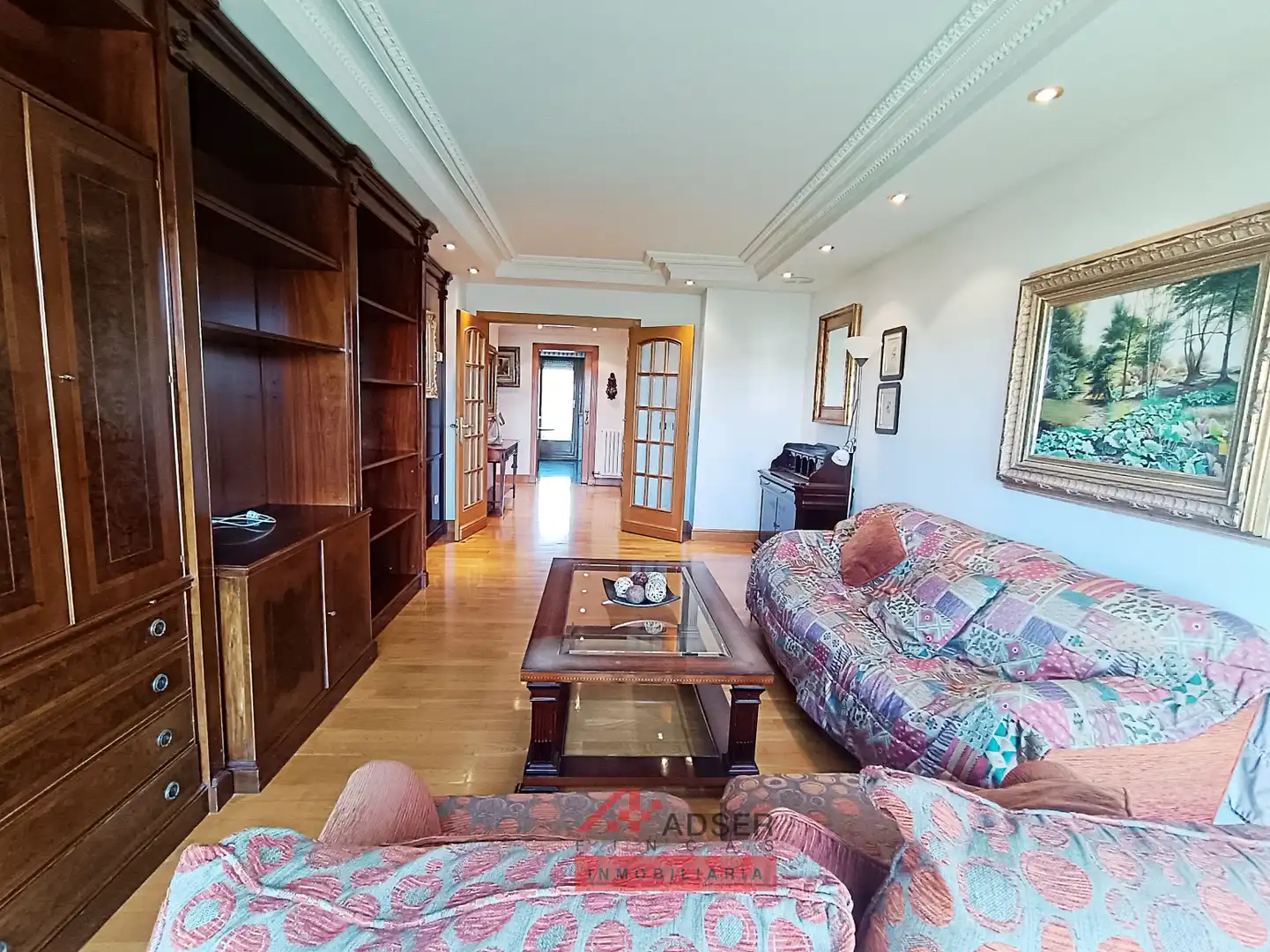 Sala de estar de Piso en venta en  Logroño con Calefacción, Parquet y Terraza