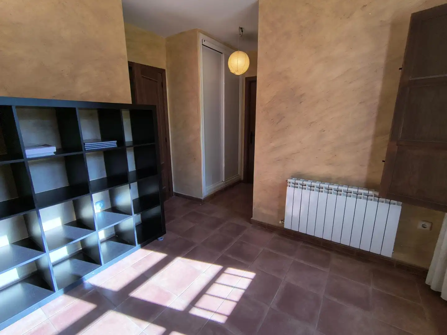 Casa adosada en venta en Olmeda de las Fuentes con Calefacción y Terraza