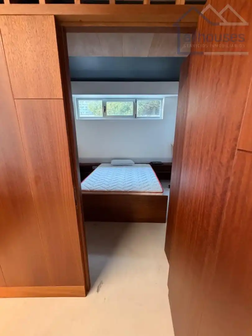 Habitación de Loft de alquiler en Vigo  con Calefacción, Trastero y Amueblado