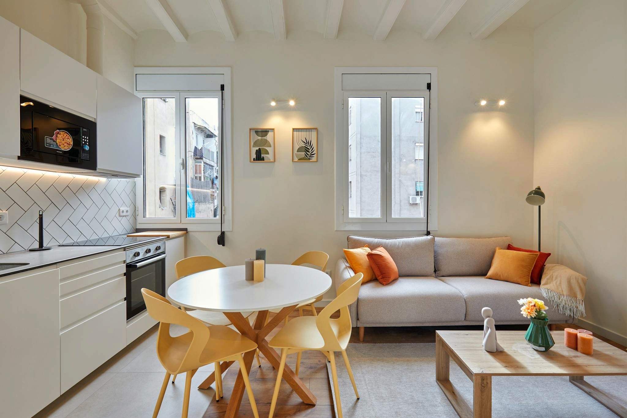 Sala d'estar de Pis de lloguer en  Barcelona Capital amb Calefacció, Moblat i Rentadora