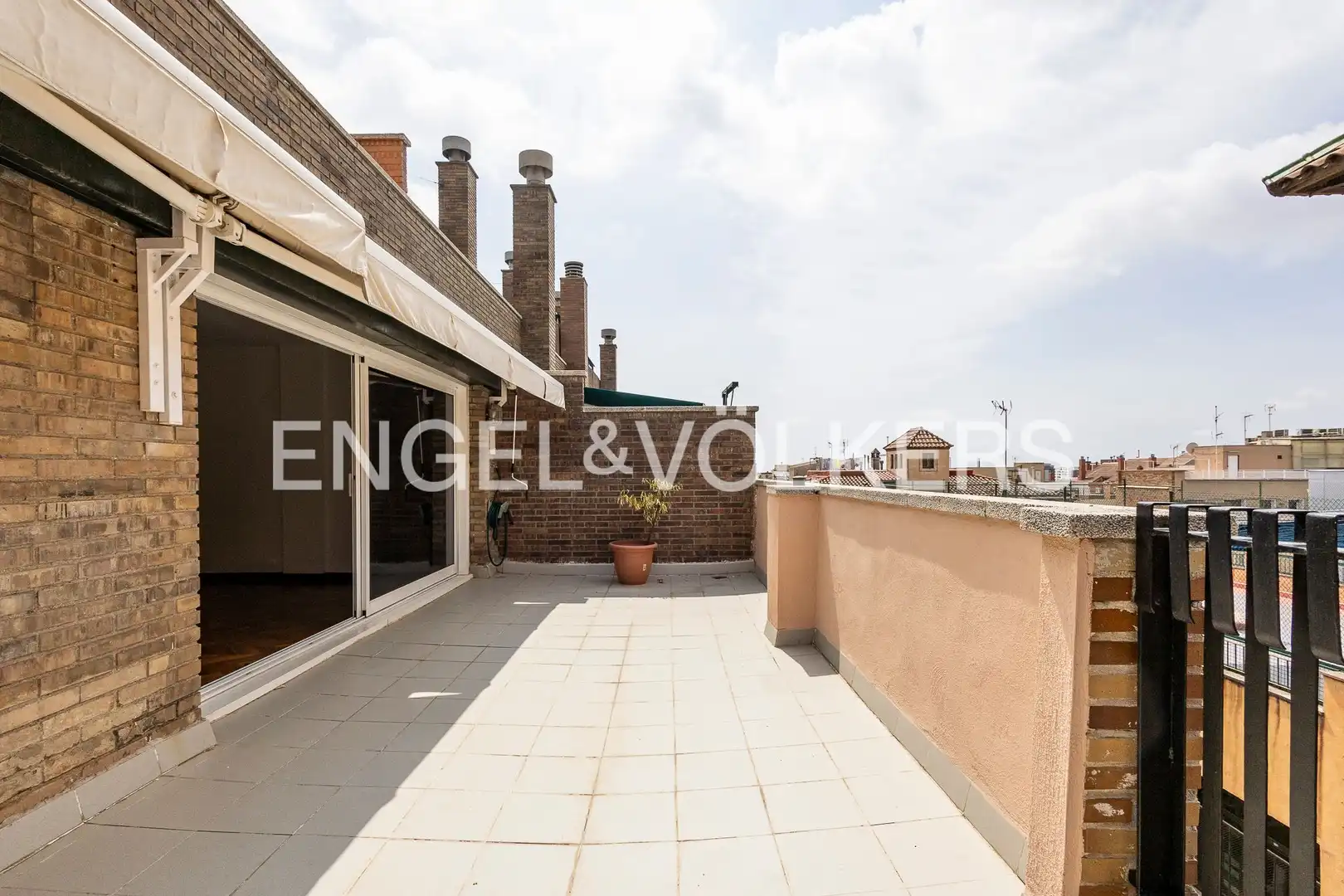Terraza de Ático de alquiler en Barcelona con Aire acondicionado, Calefacción y Parquet